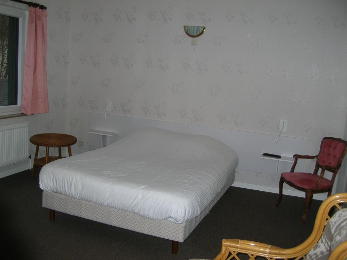Auberge Le Vieux Moulin Poupehan Esterno foto