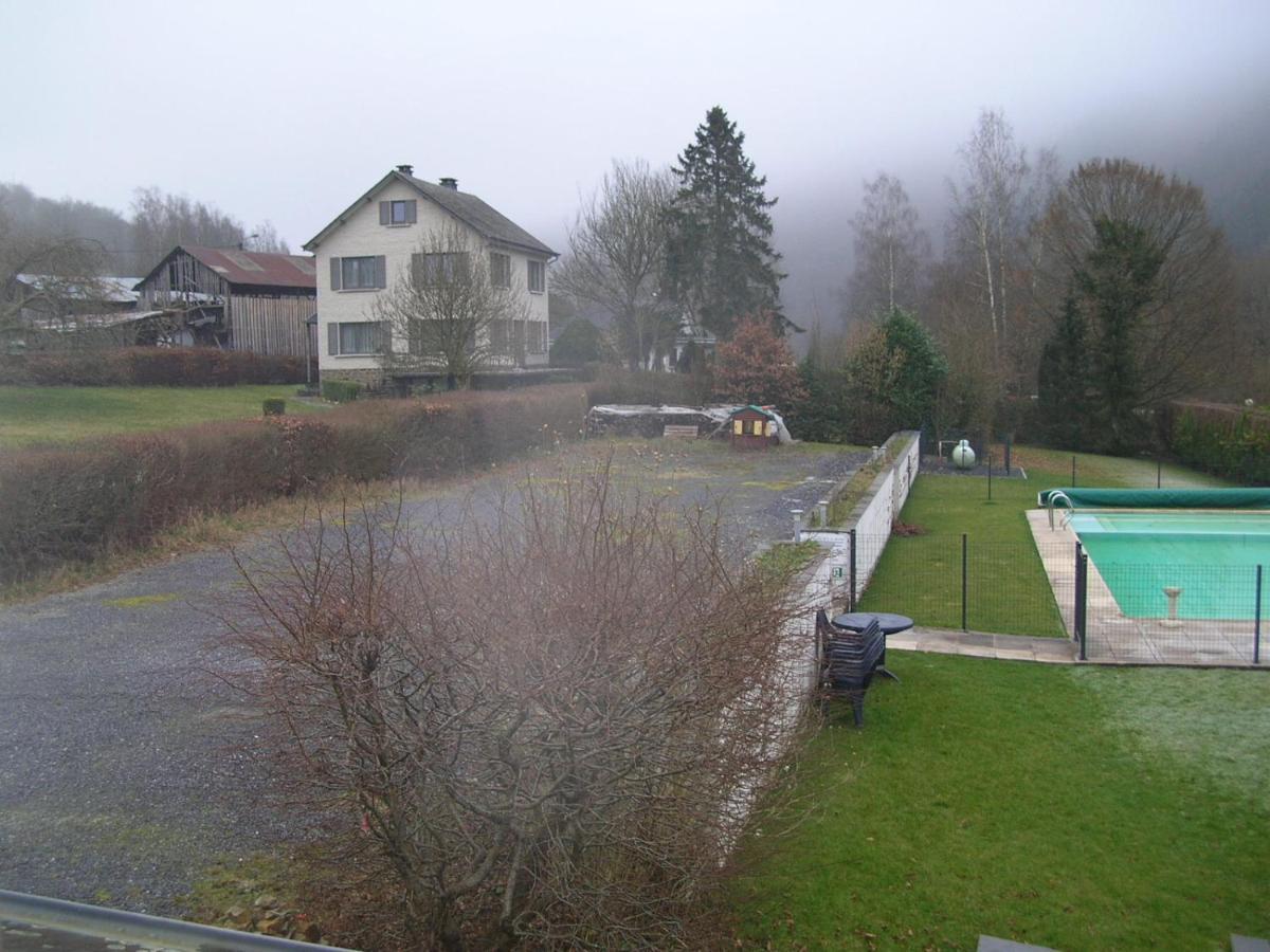 Auberge Le Vieux Moulin Poupehan Esterno foto